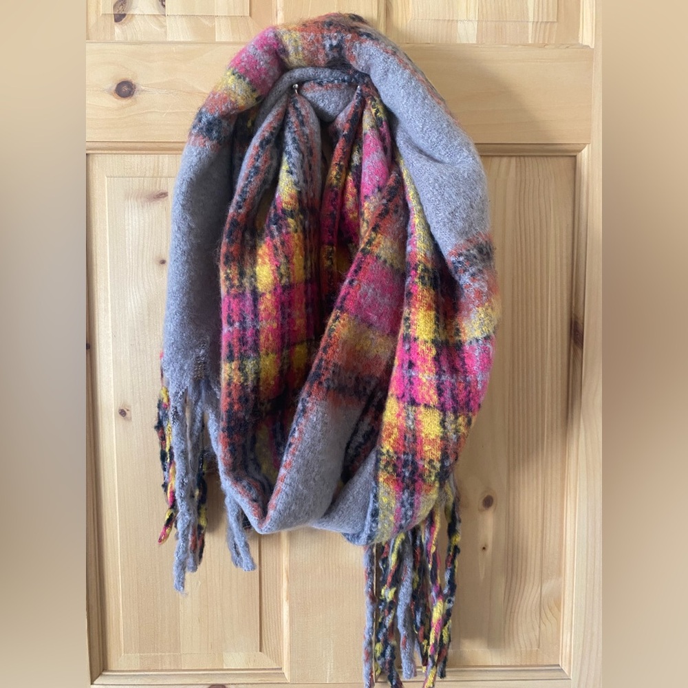 natural life scarf